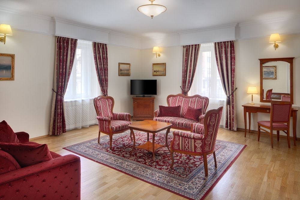 Boutique Hotel Seven Days 32/50