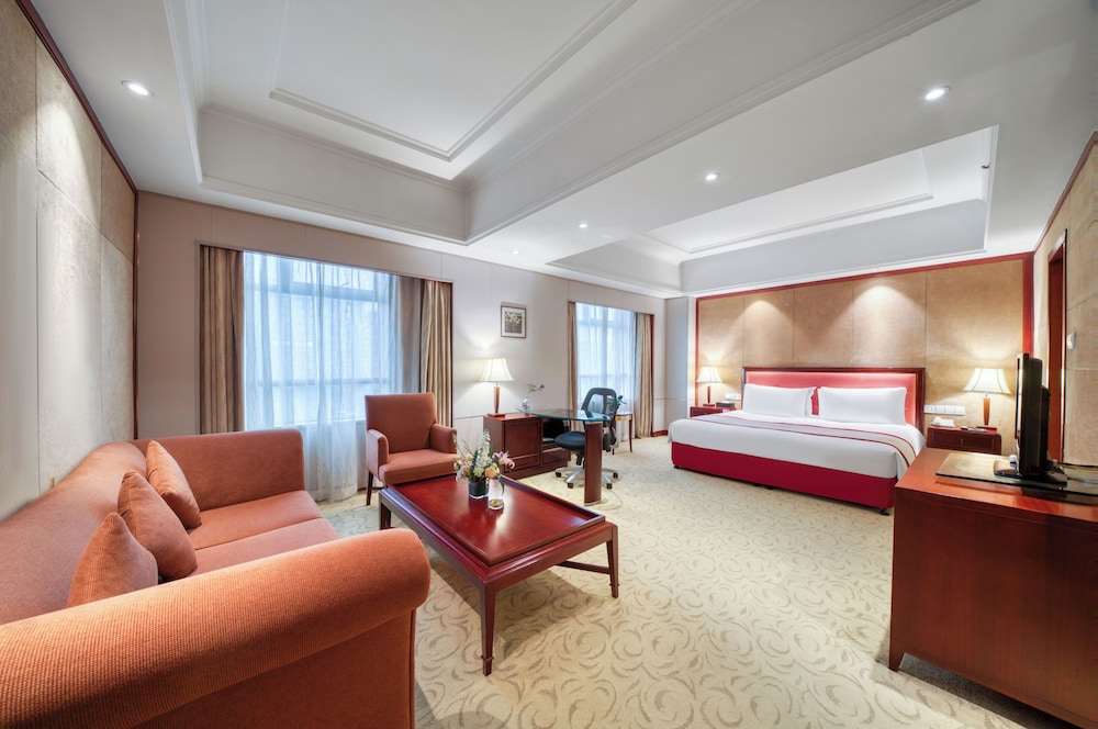 Communication International Hotel 21/34