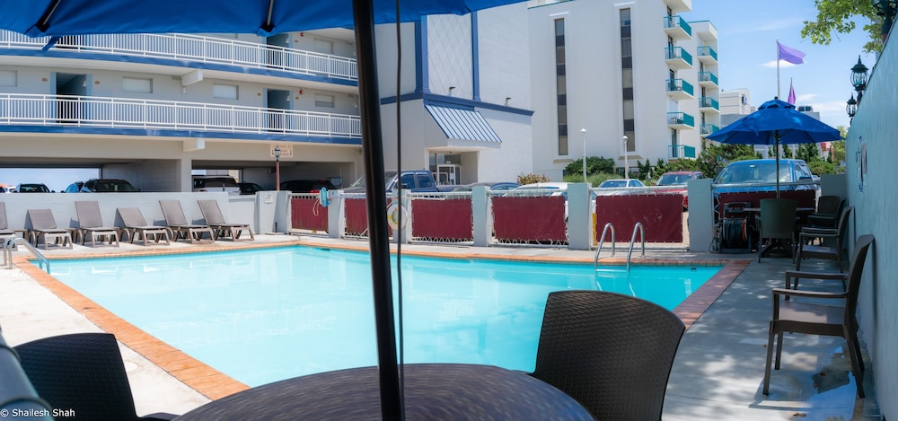Marjac Suites 5/53