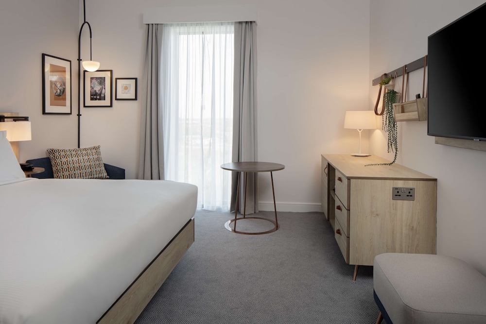 غرفة قياسية بسرير كينج، Hilton Garden Inn Stoke On Trent 5/7