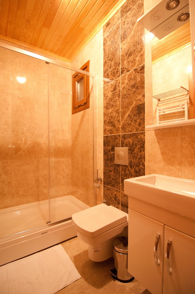Agva Defne Hotel 46/48