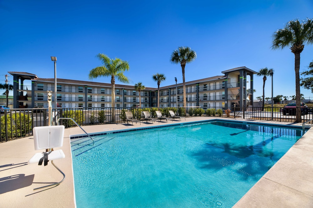 SureStay Hotel by Best Western Clermont Theme Park West 48/50