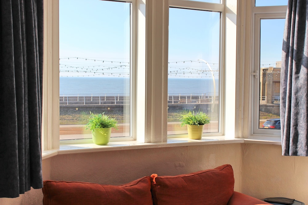 Sandpiper Holiday Apartments 28/50