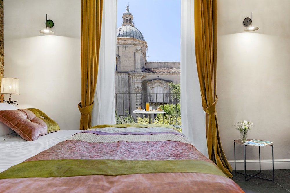 Antica Badia Relais 24/79