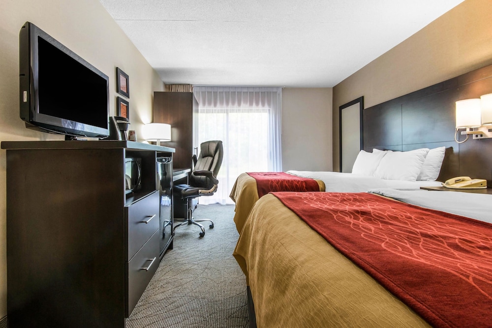 Comfort Inn Owen Sound 7/33