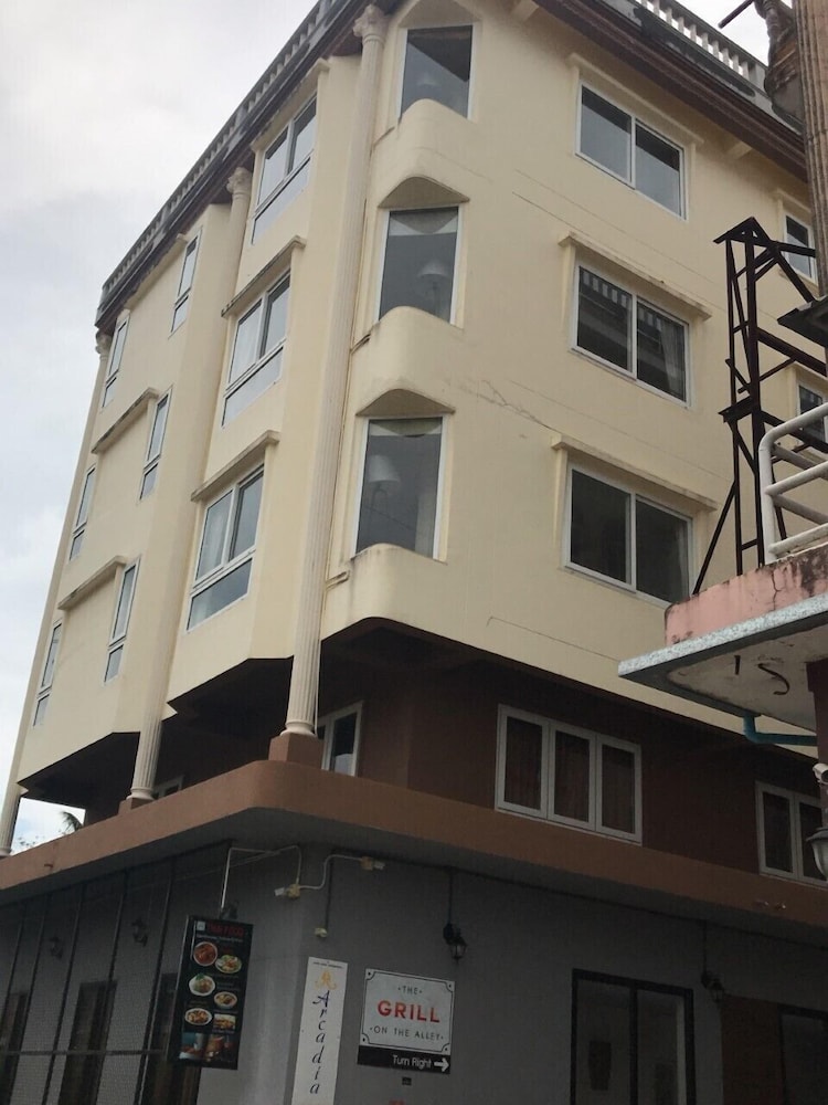 Arcadia Maephim Serviced Apartment 5/50