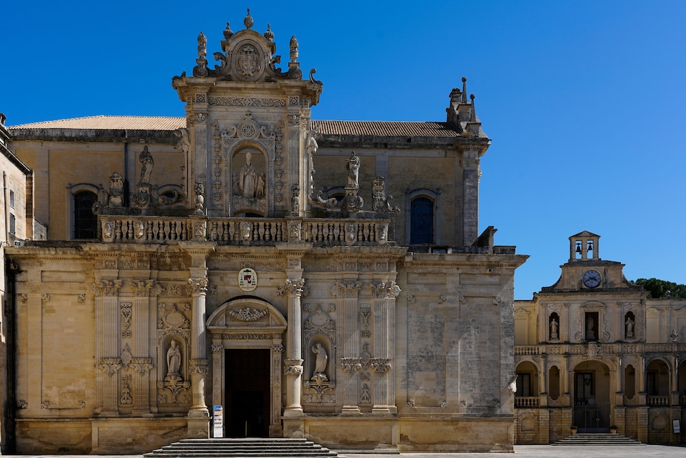 Palazzo de Noha 4/94