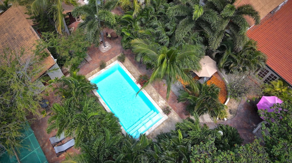 Wonders Boutique Hotel 40/50