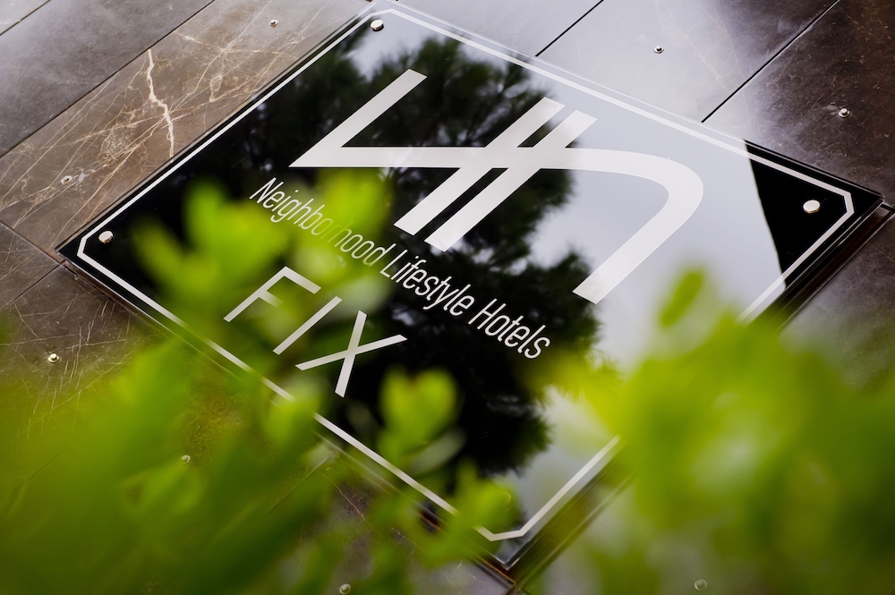 Nlh Fix - Neighborhood Lifestyle Hotels 25/30