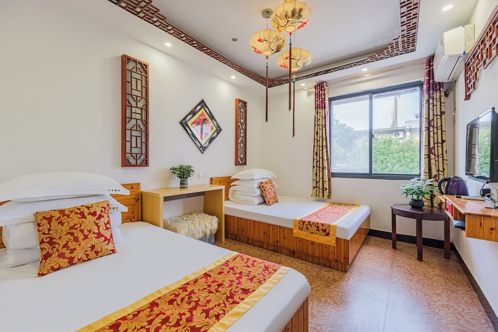 Multiple Bedrooms, Business, Villa, City View, Kitchen
