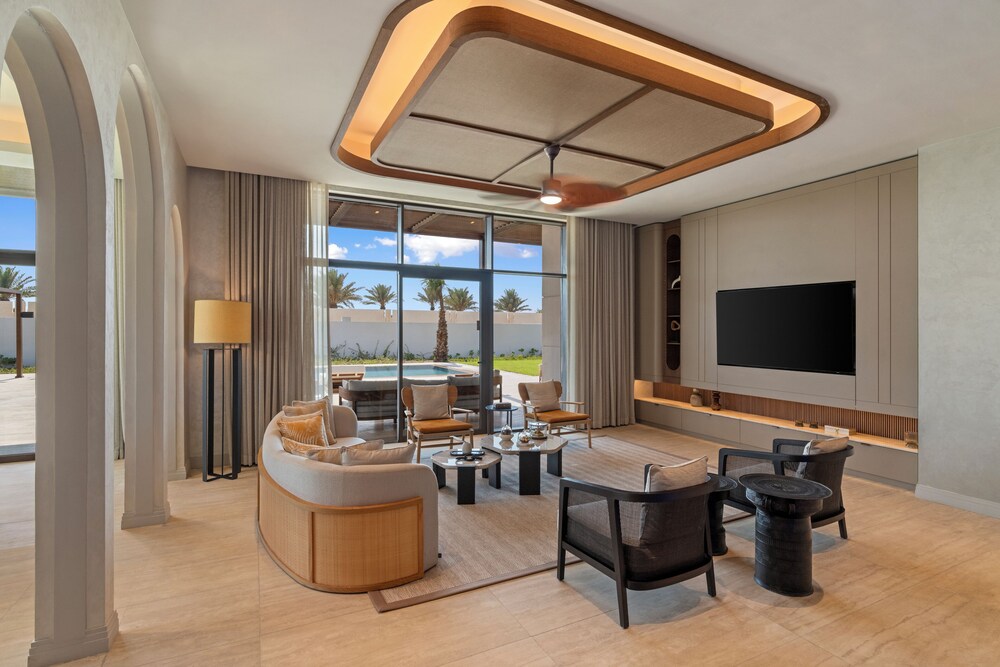 ريكسوس مورجانا(Rixos Murjana) 34/48