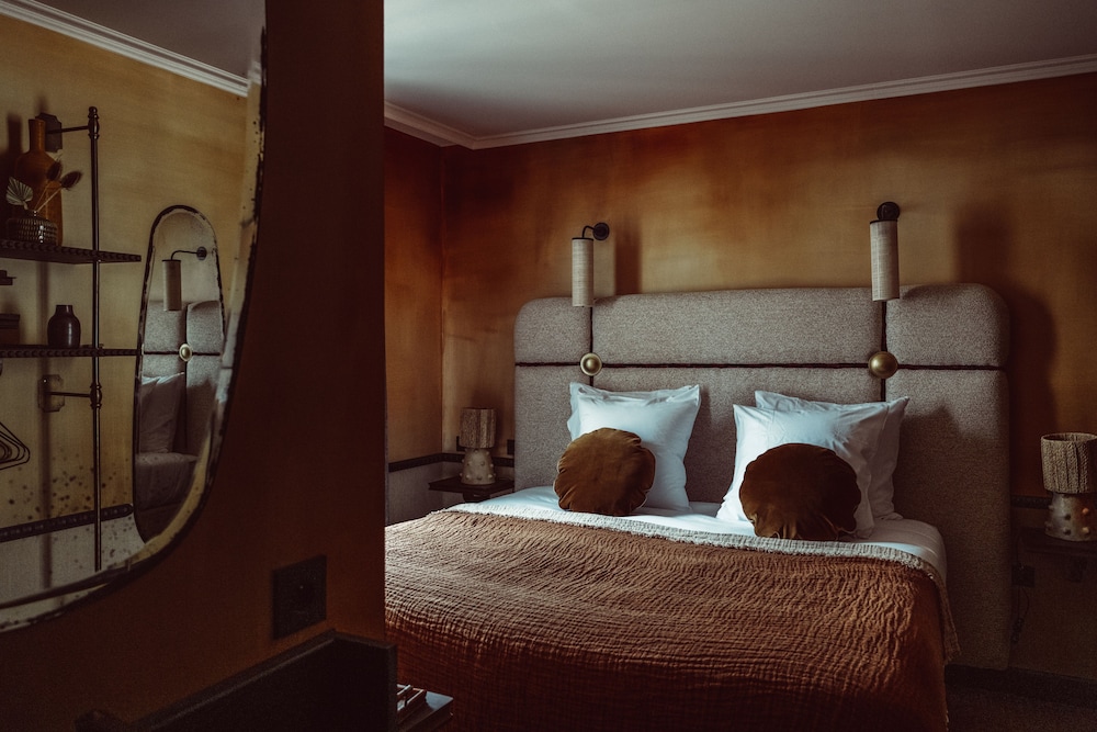 Babel Hotels Belleville 30/31