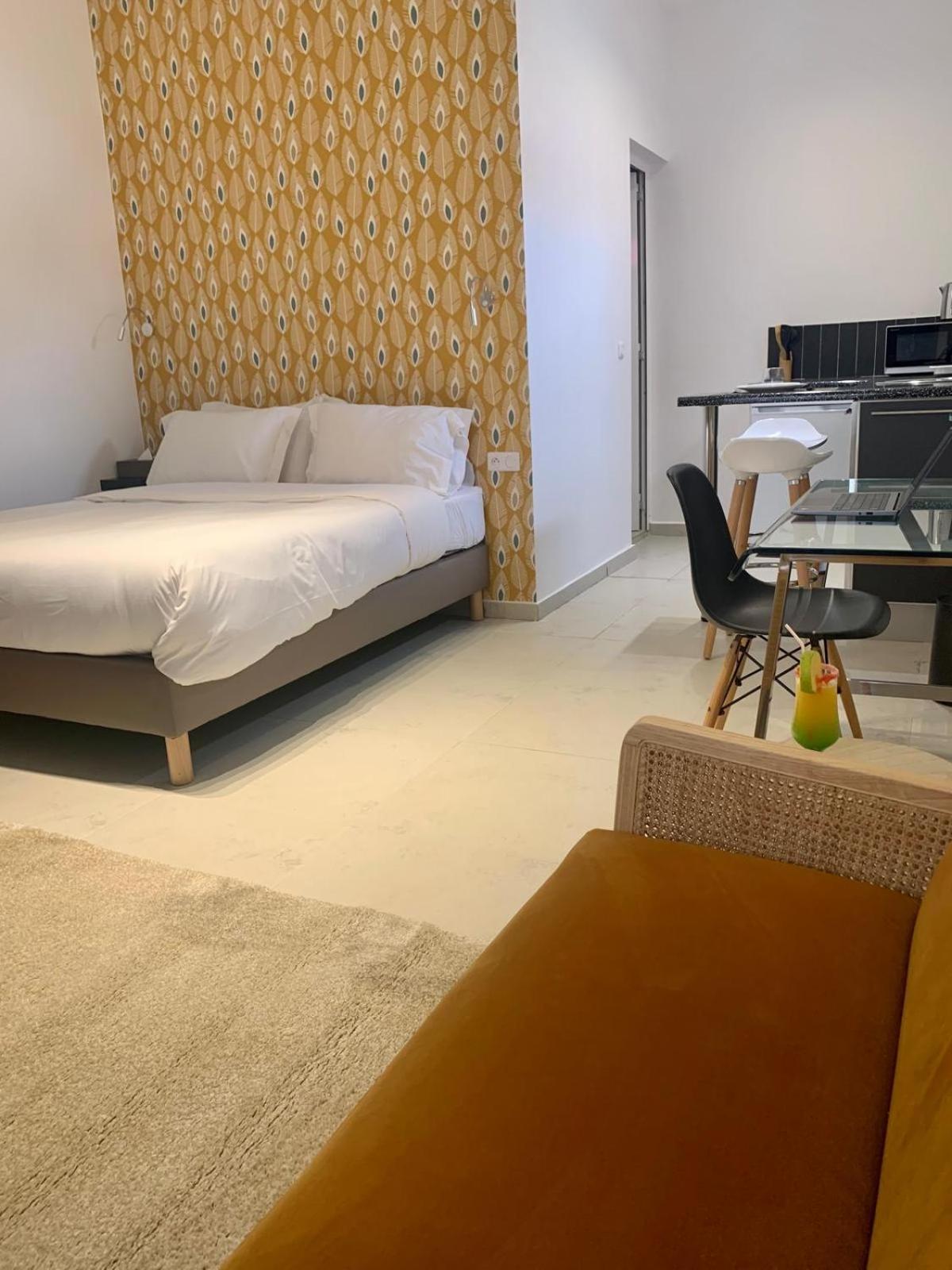 L'Adresse Dakar 18/50