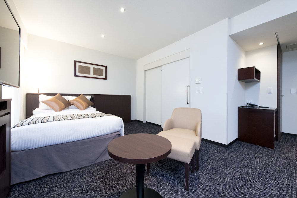 Room at Hotel Mystays Fukuoka Tenjin, FUKUOKA