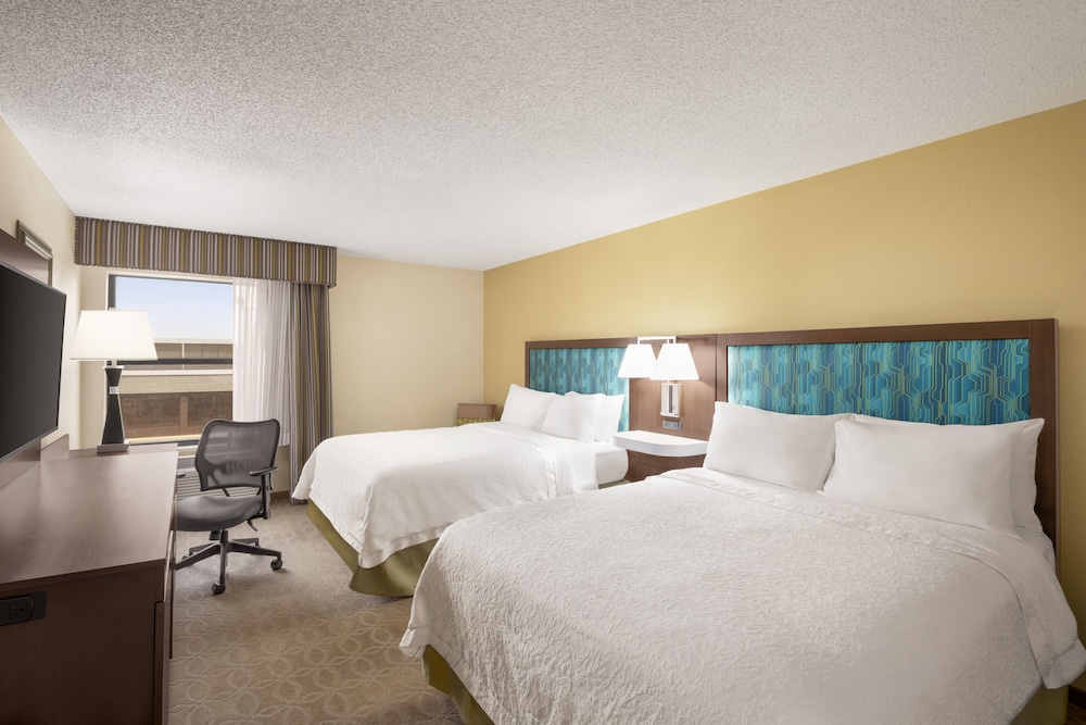 Hampton Inn Youngstown Boardman 9/33