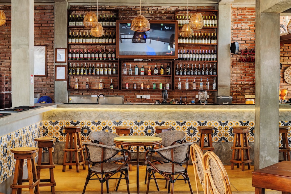 Central Beach Inn 36/50