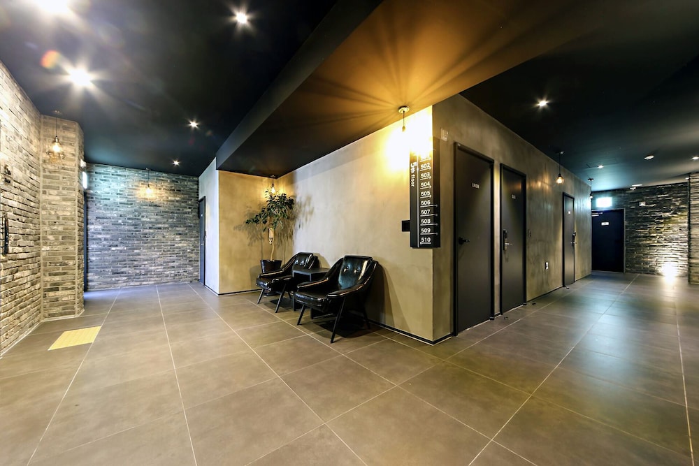 Masan Almond Hotel 26/43