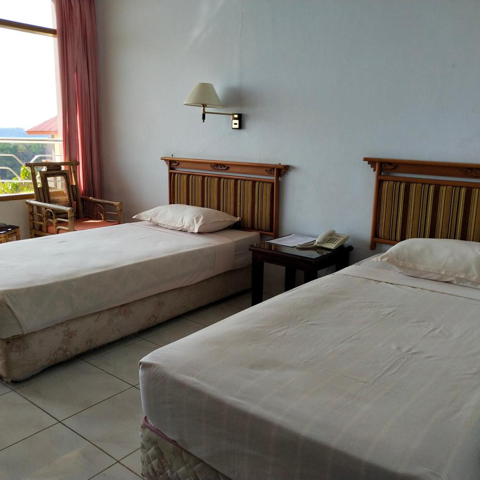 Bukit Kenari Hotel & Restaurant 14/46