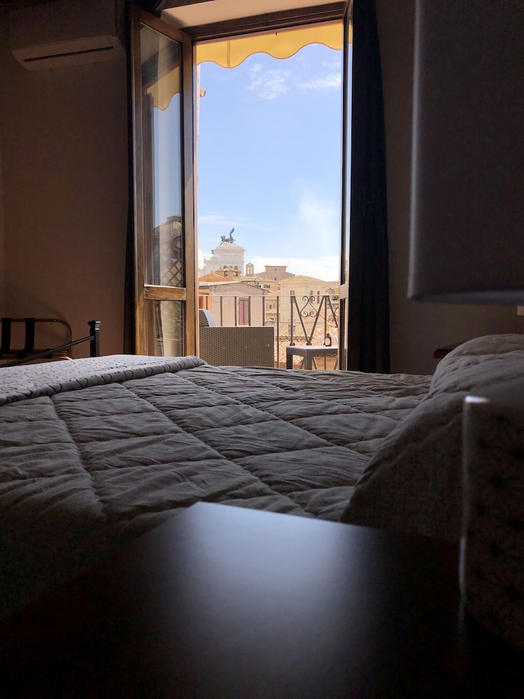 BB Il Re Alla Reginella Guest House 16/42