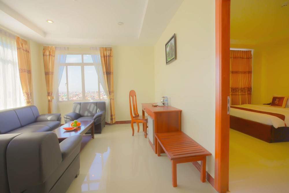 Kirirom Crystal Hotel 44/51