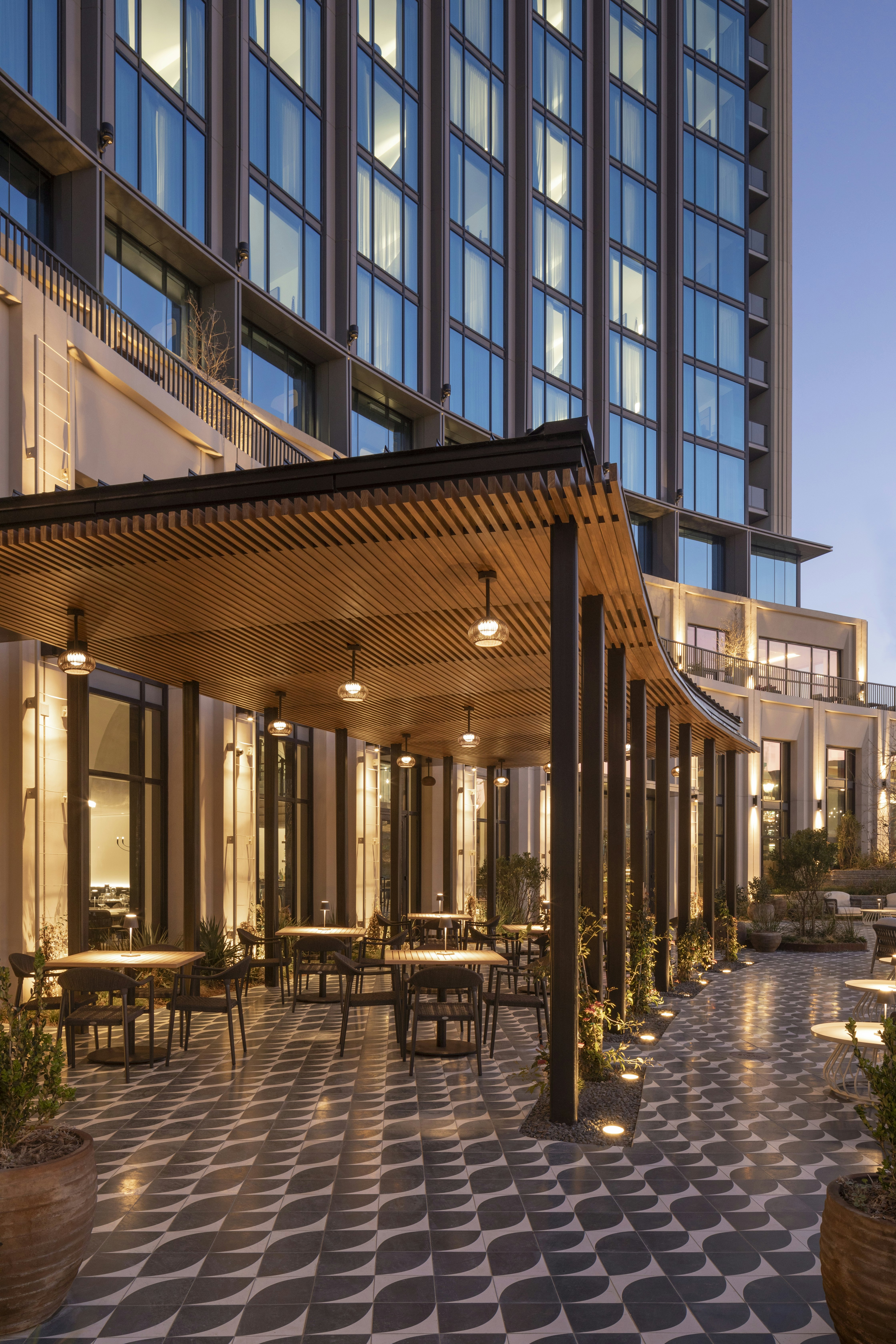 The Monarch San Antonio, Curio Collection By Hilton 48/50