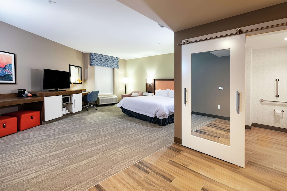 Hampton Inn & Suites Columbia Killian Road 22/78