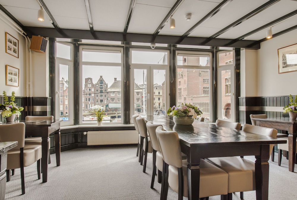 Hotel van Gelder 51/64