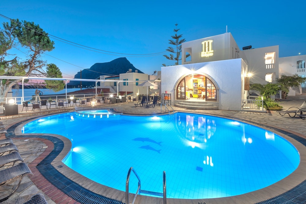 H Hotel Kalypso 4/32