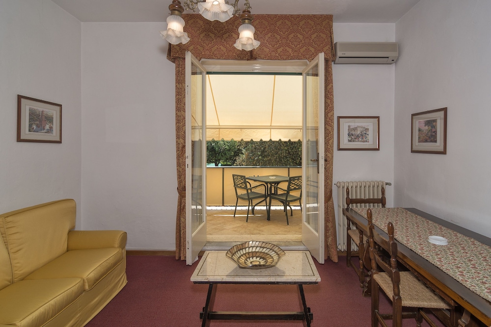 Hotel Verdemare 22/52
