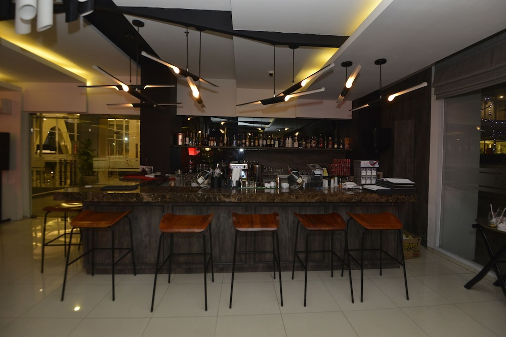 SWISS-BELHOTEL JAMBI 48/60