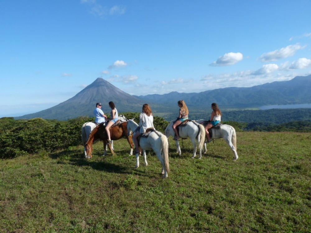Arenal Lodge 62/73