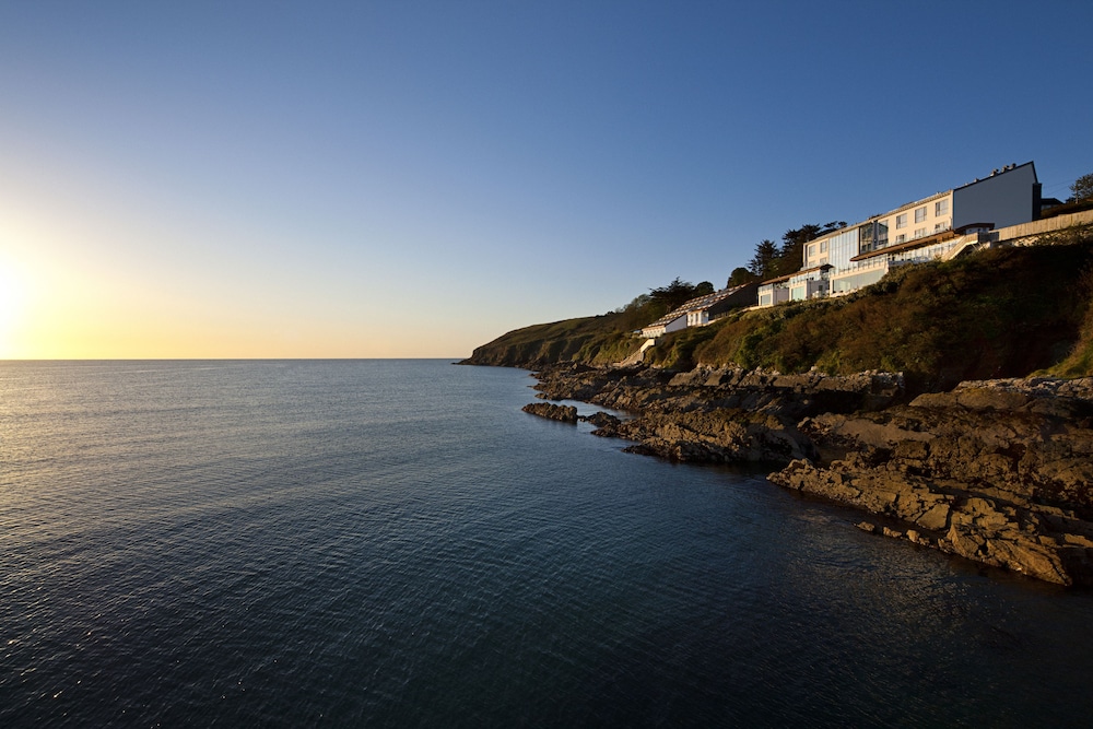 Cliff House Hotel 40/50