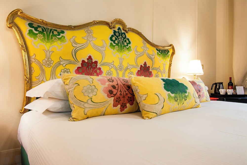 N4u Guest House 28/50