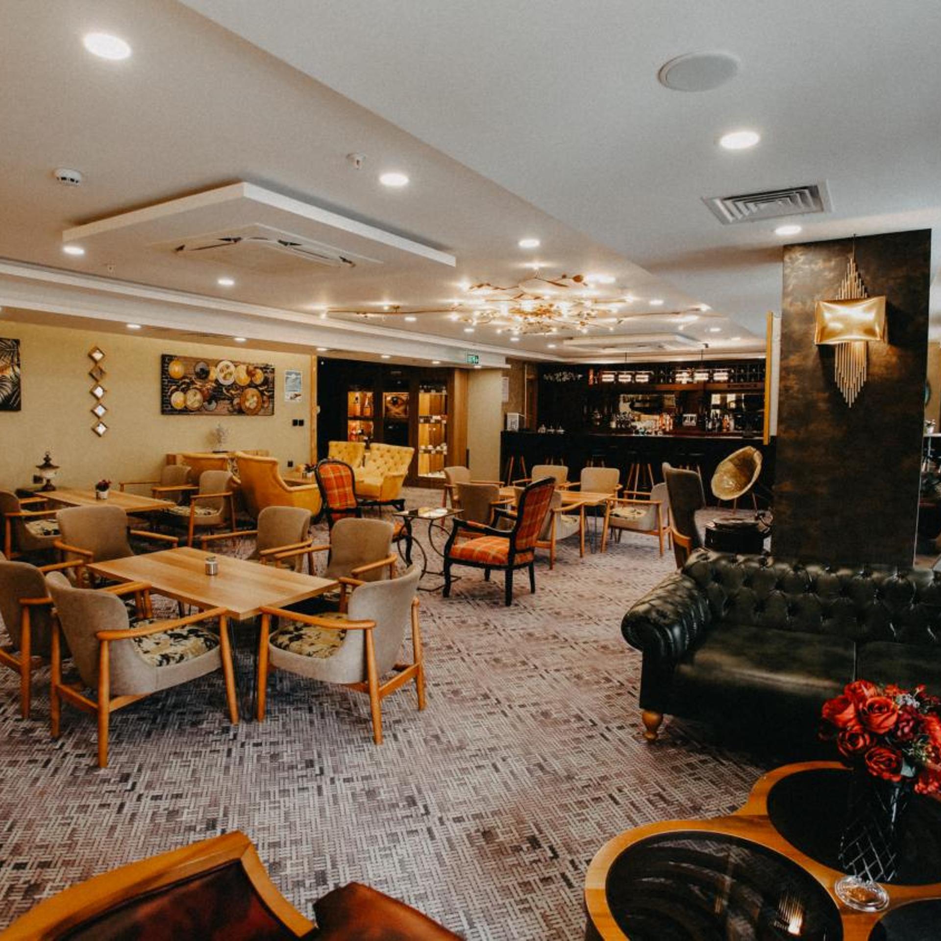 Rua World Hotel 29/45