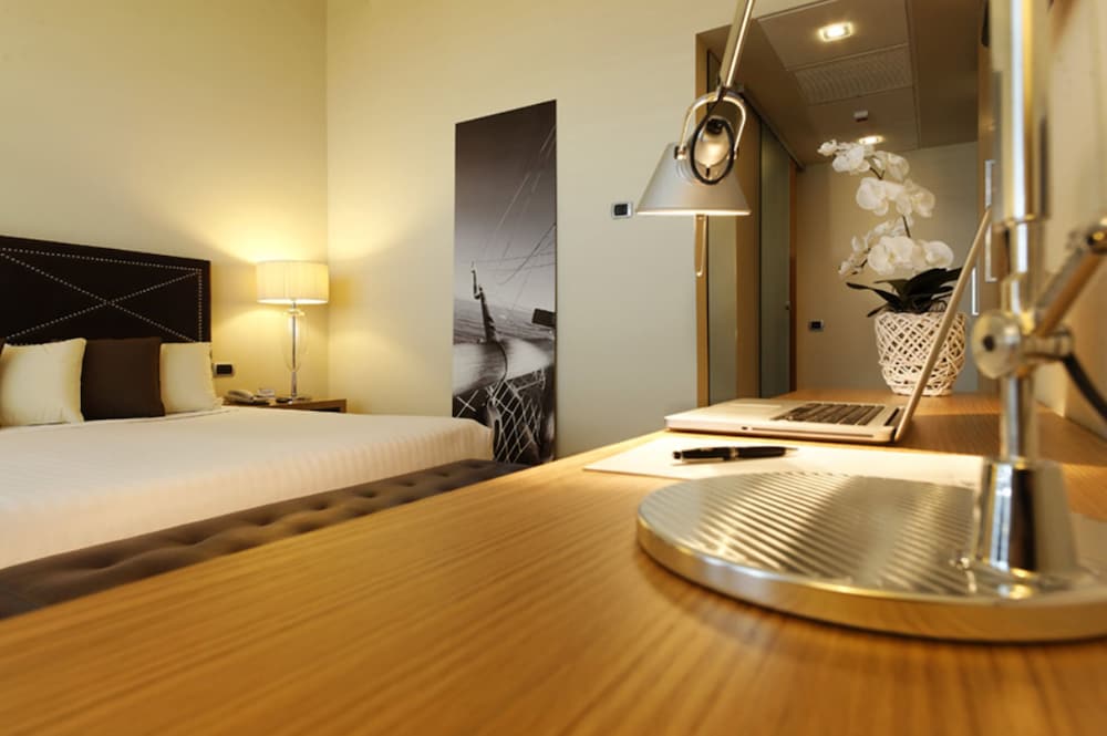Hotel Cristallo 26/50