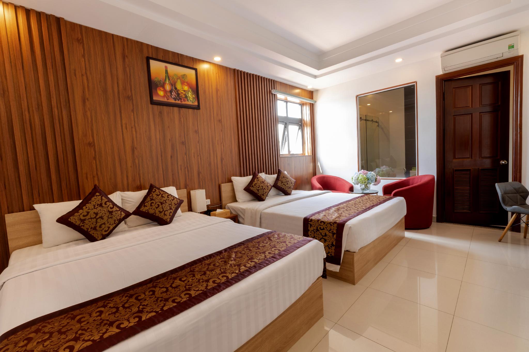 غرفة عائلية بسرير كوين وسرير مزدوج، Airport Saigon Hotel 3/3