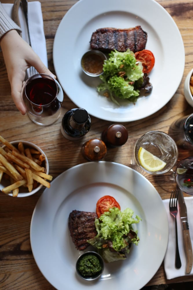 The Porterhouse Grill & Rooms 33/50