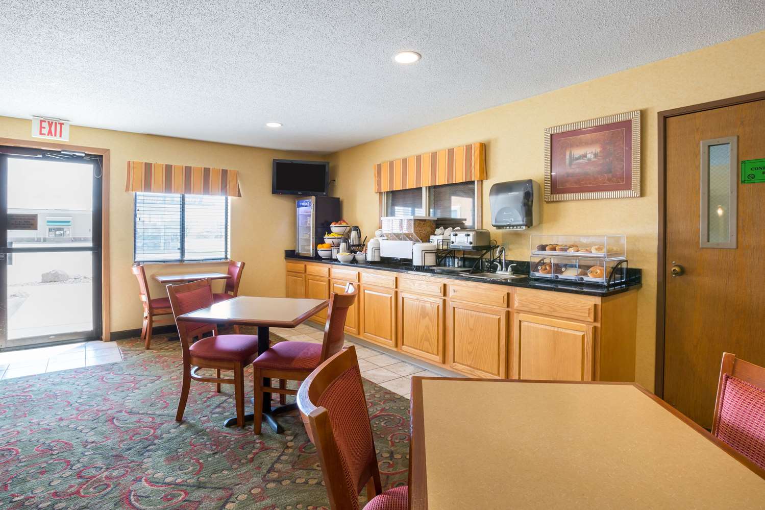 Quality Inn York, NE 26/29
