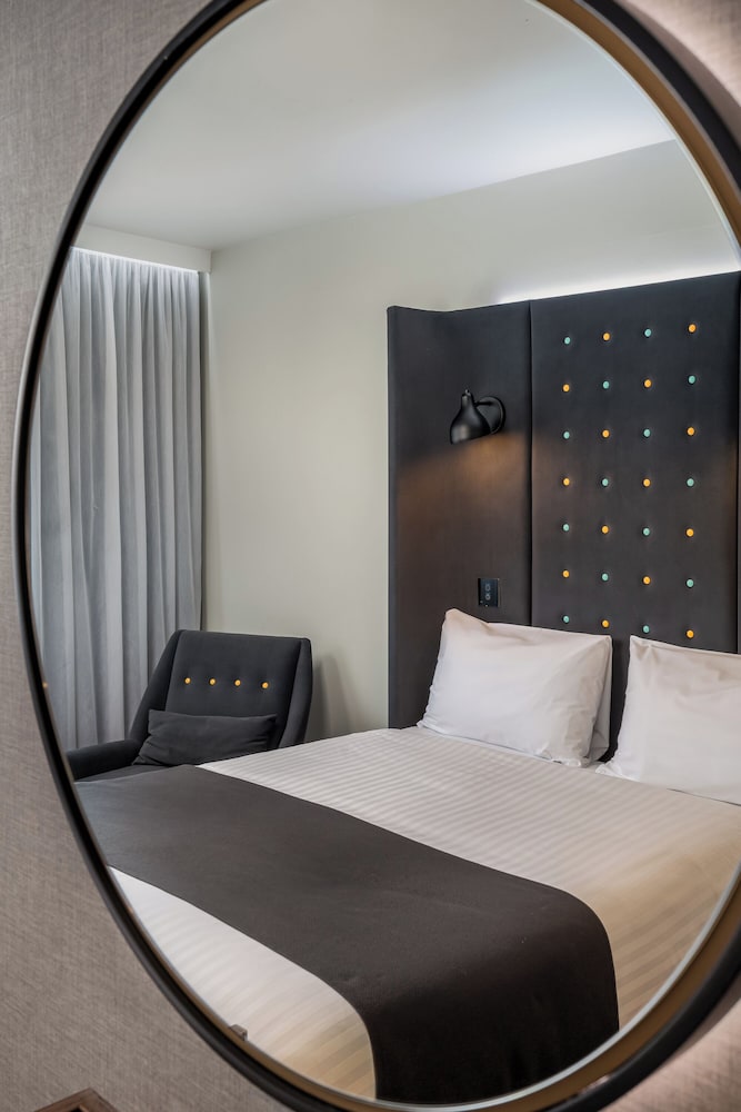Point A Hotel Edinburgh Haymarket 19/50