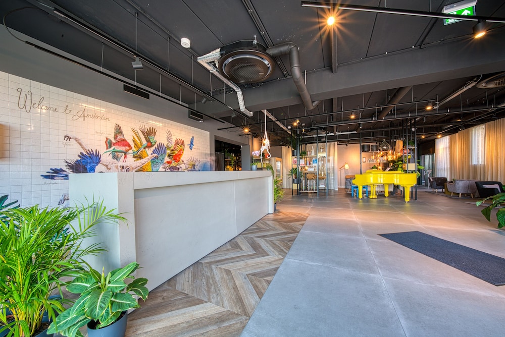 Lobby at Vienna House Easy by Wyndham Amsterdam Airport, HOOFDDORP