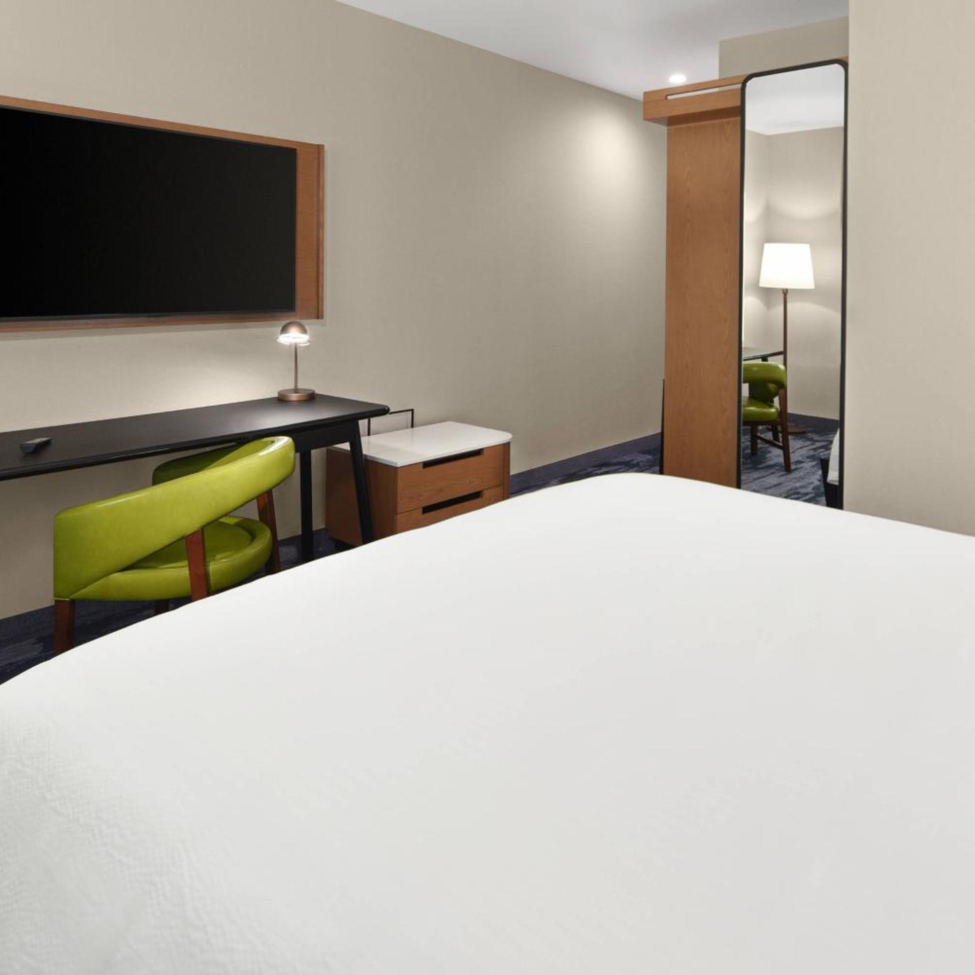 Executive, Suite, King Bed, Sofa