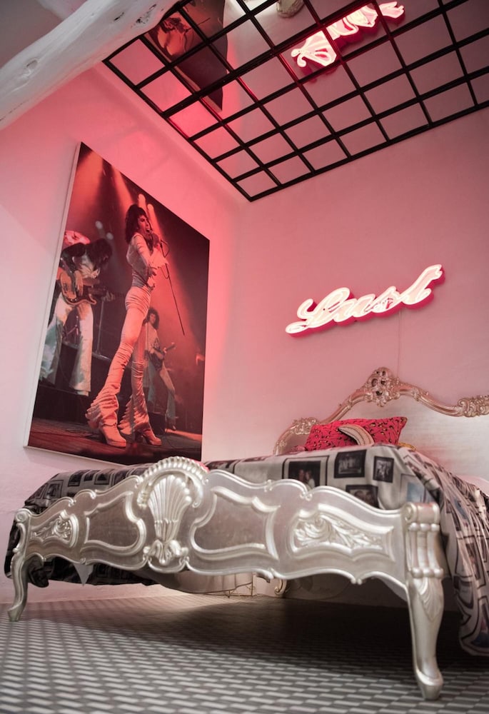Pikes Ibiza - Adults Only 19/50