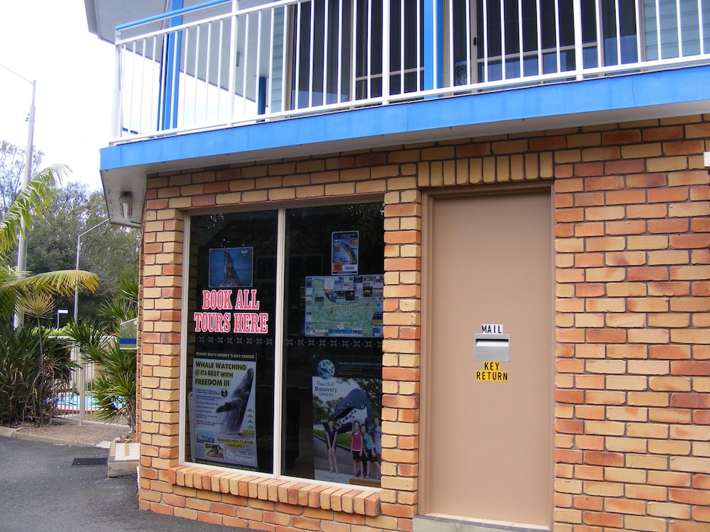 BEACHSIDE MOTOR INN 20/27