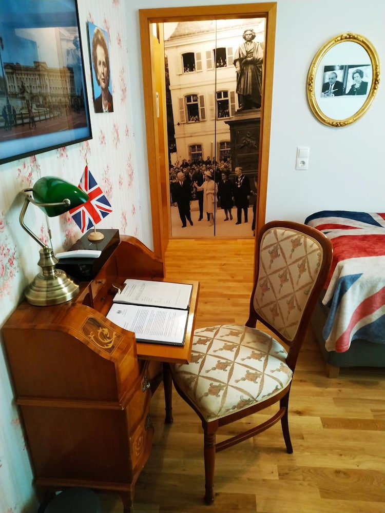 Hotel Rheinland 25/36