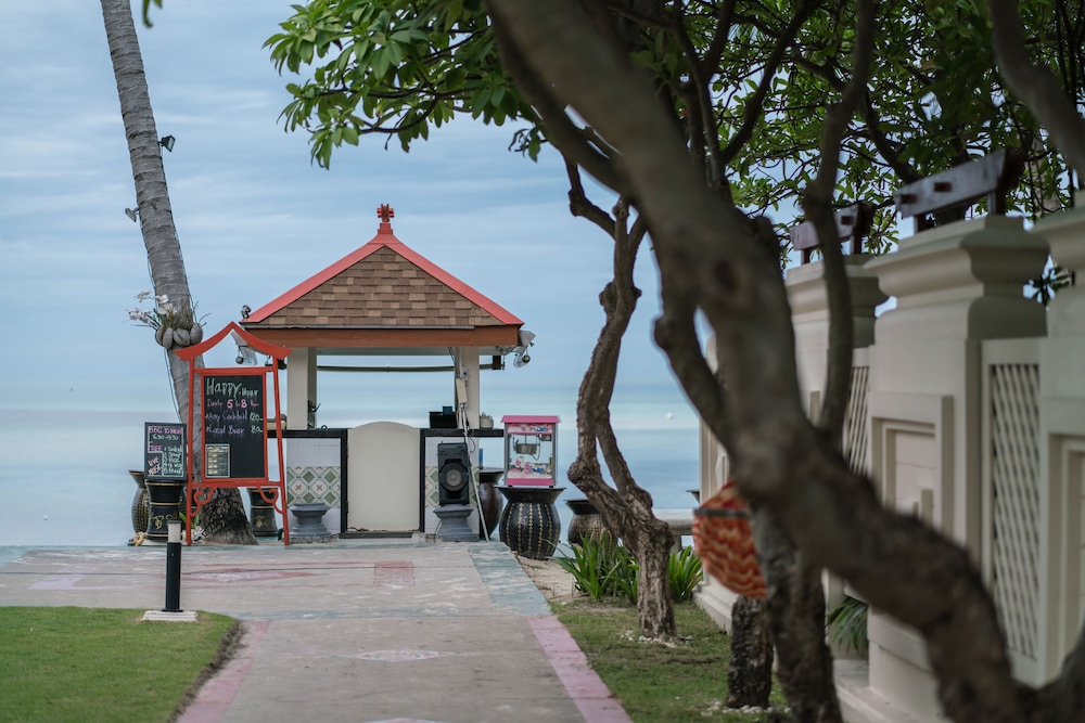 Briza Beach Resort 66/73