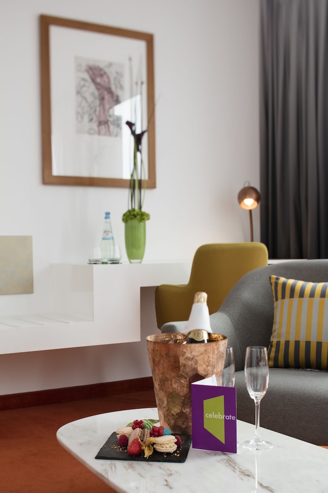 ART'OTEL BERLIN MITTE 42/71