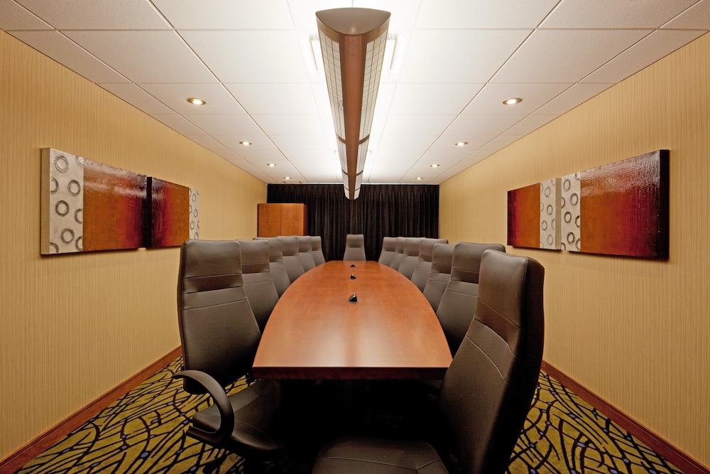 Holiday Inn Saint Hyacinthe 62/74