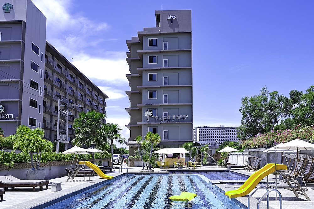 Olive Tree Hotel 43/50