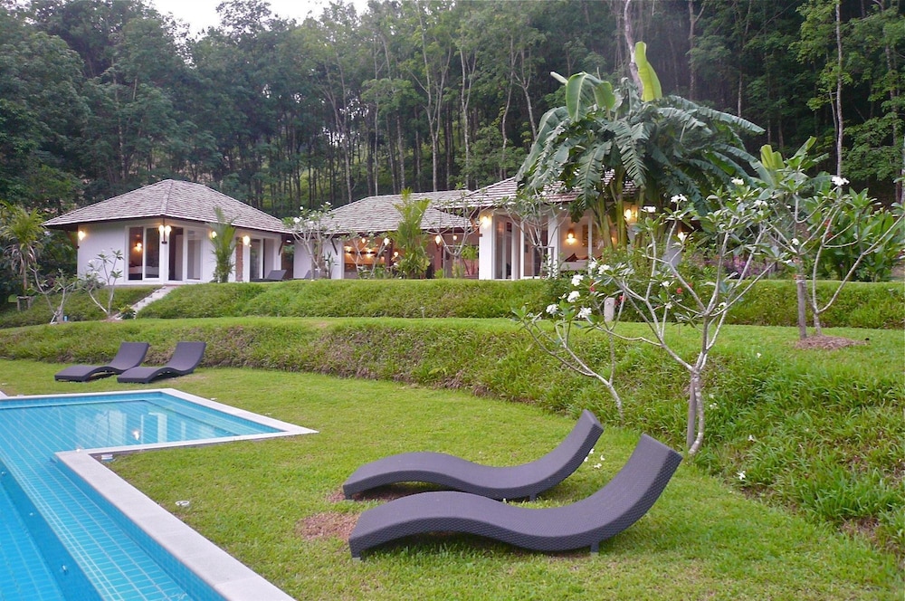 Koyao Bay Pavilions 66/72