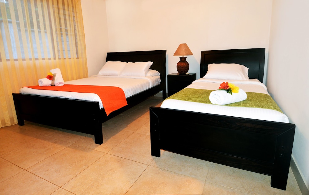 2 BEDROOMS, VILLA, BEACH FRONT
